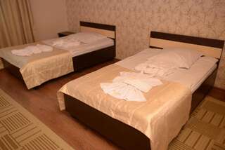 Отель versal Тернополь Двухместный номер с 2 отдельными кроватями-7